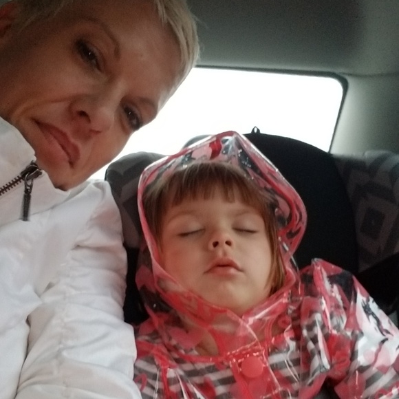 Meet your Posher, Diana - Picture 5 of 7